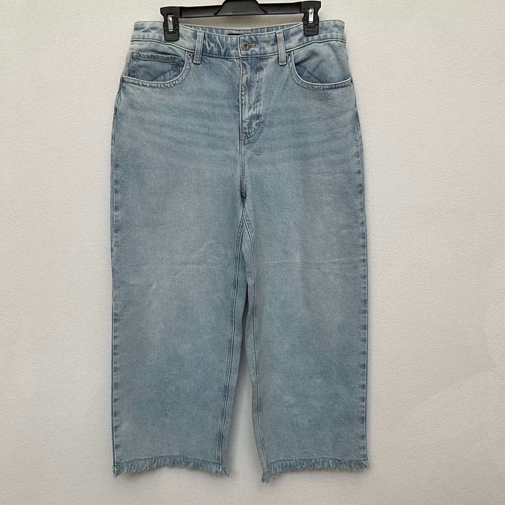 Talbots Light Wash Wide Leg Crop Jean Short Fringe Bottoms Size 12 Boho